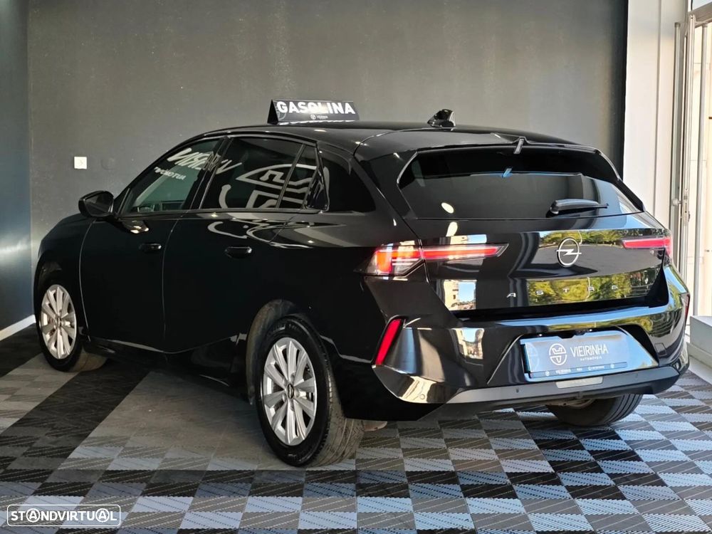 Opel Astra 1.2 T Design & Tech S/S - 25