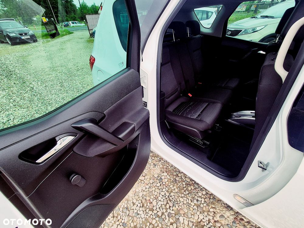 Opel Meriva 1.4 Innovation - 32