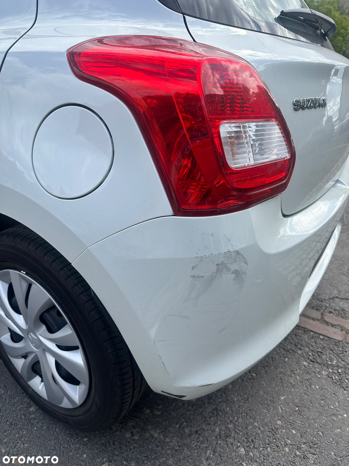 Suzuki Swift 1.2 Premium - 9