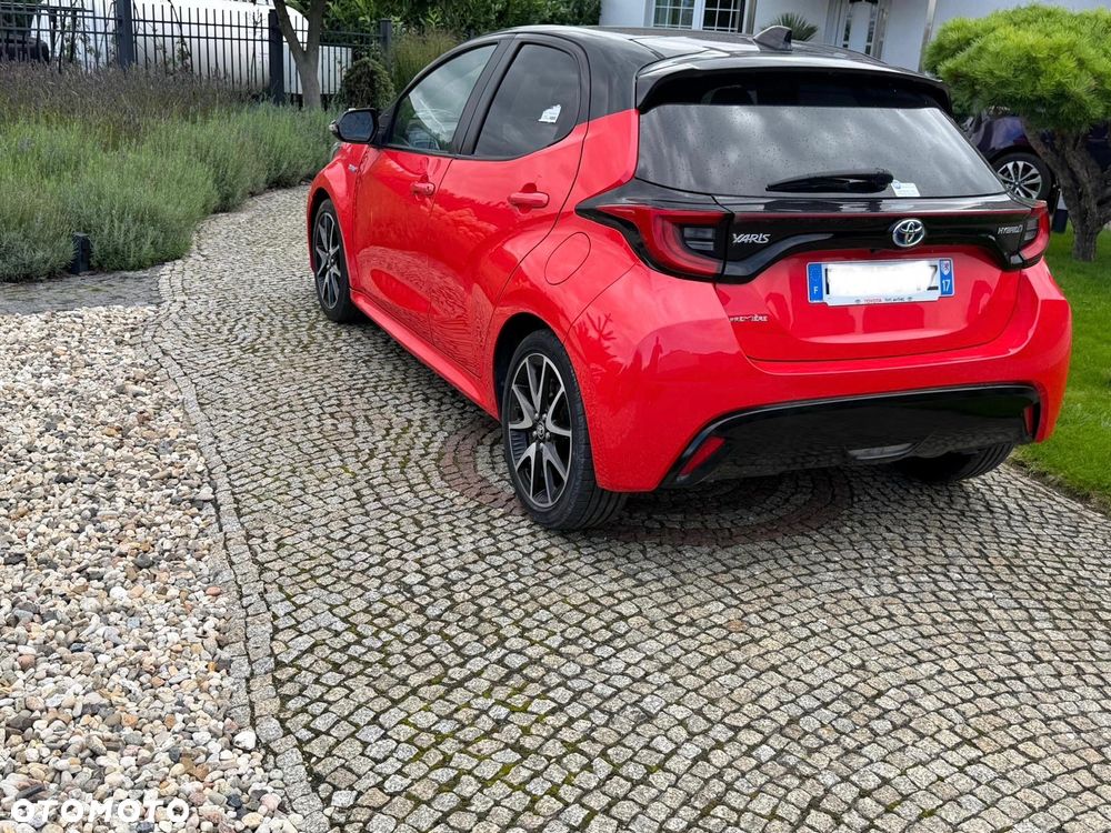 Toyota Yaris Hybrid 1.5 Premiere Edition - 6