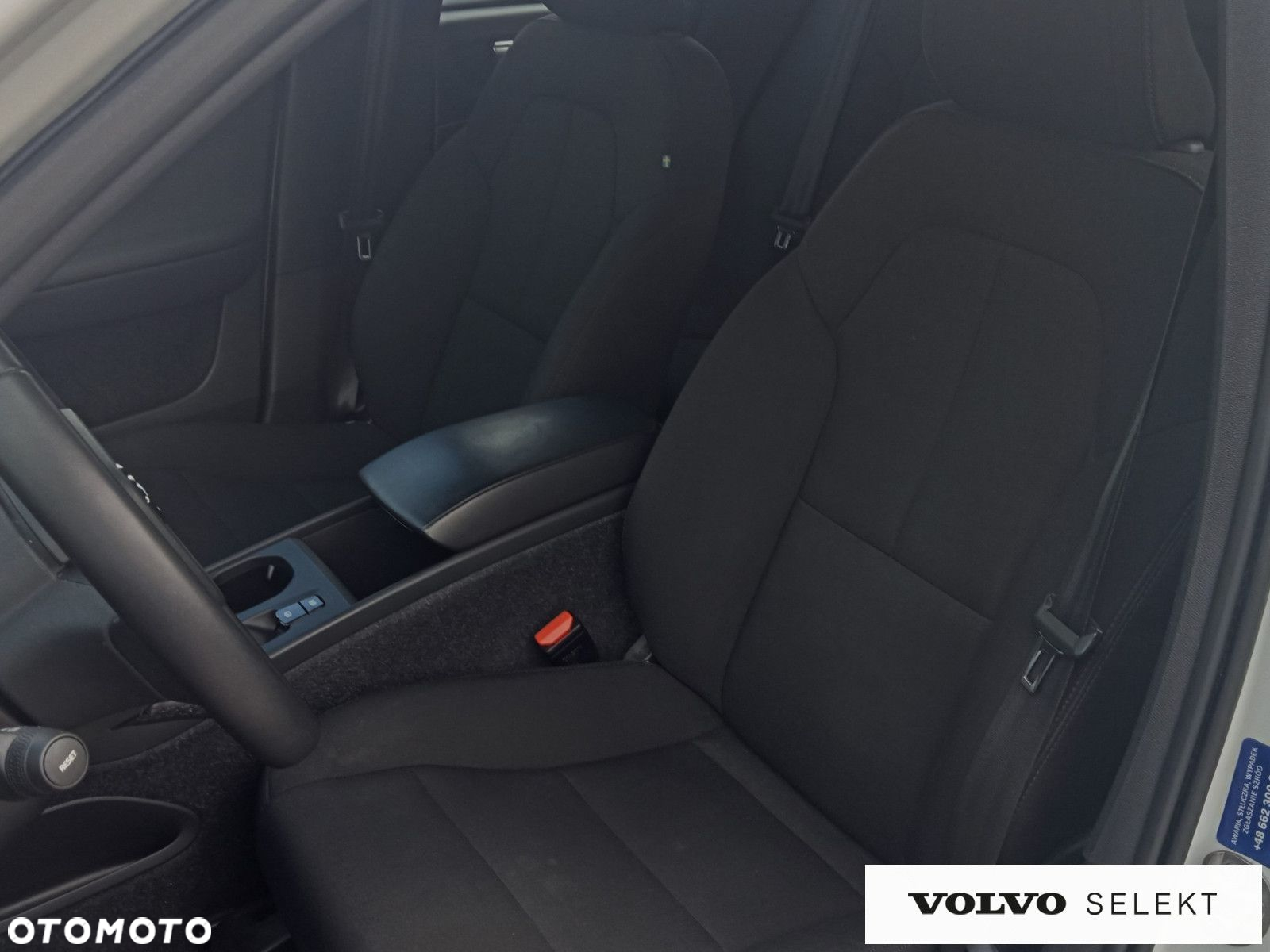 Volvo XC 40 - 18