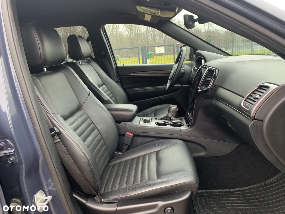 Jeep Grand Cherokee 3.6 V6 Overland Summit - 11