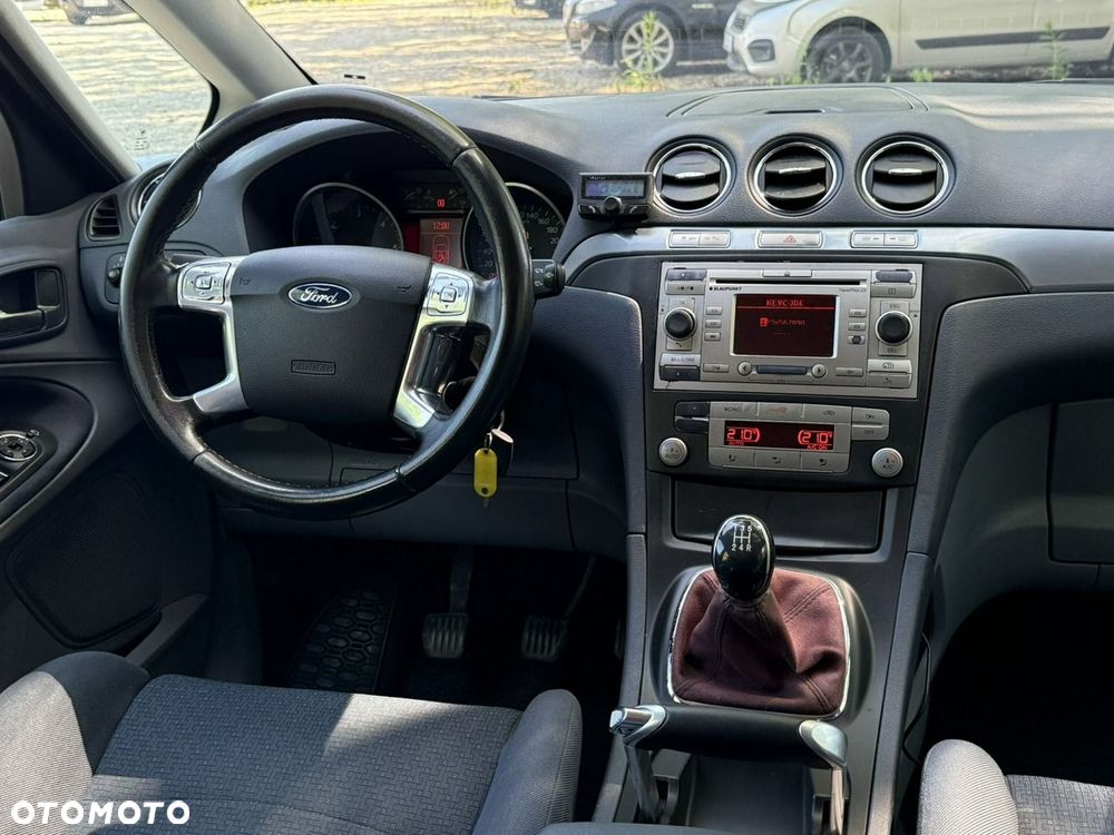 Ford S-Max 1.8 TDCi Ambiente - 22