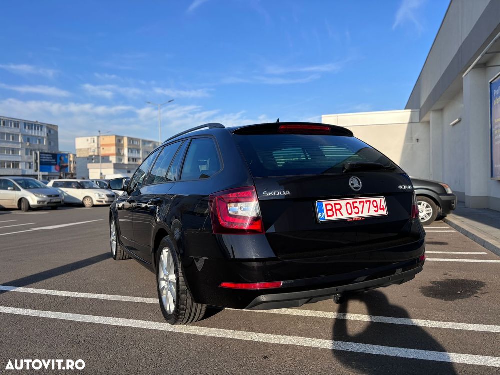 Skoda Octavia 2.0 TDI DSG Selection - 5