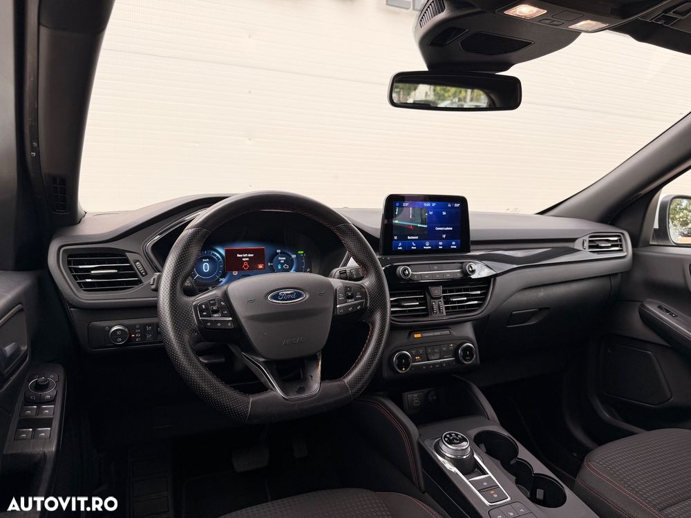 FORD Kuga 2022 — imagine 34