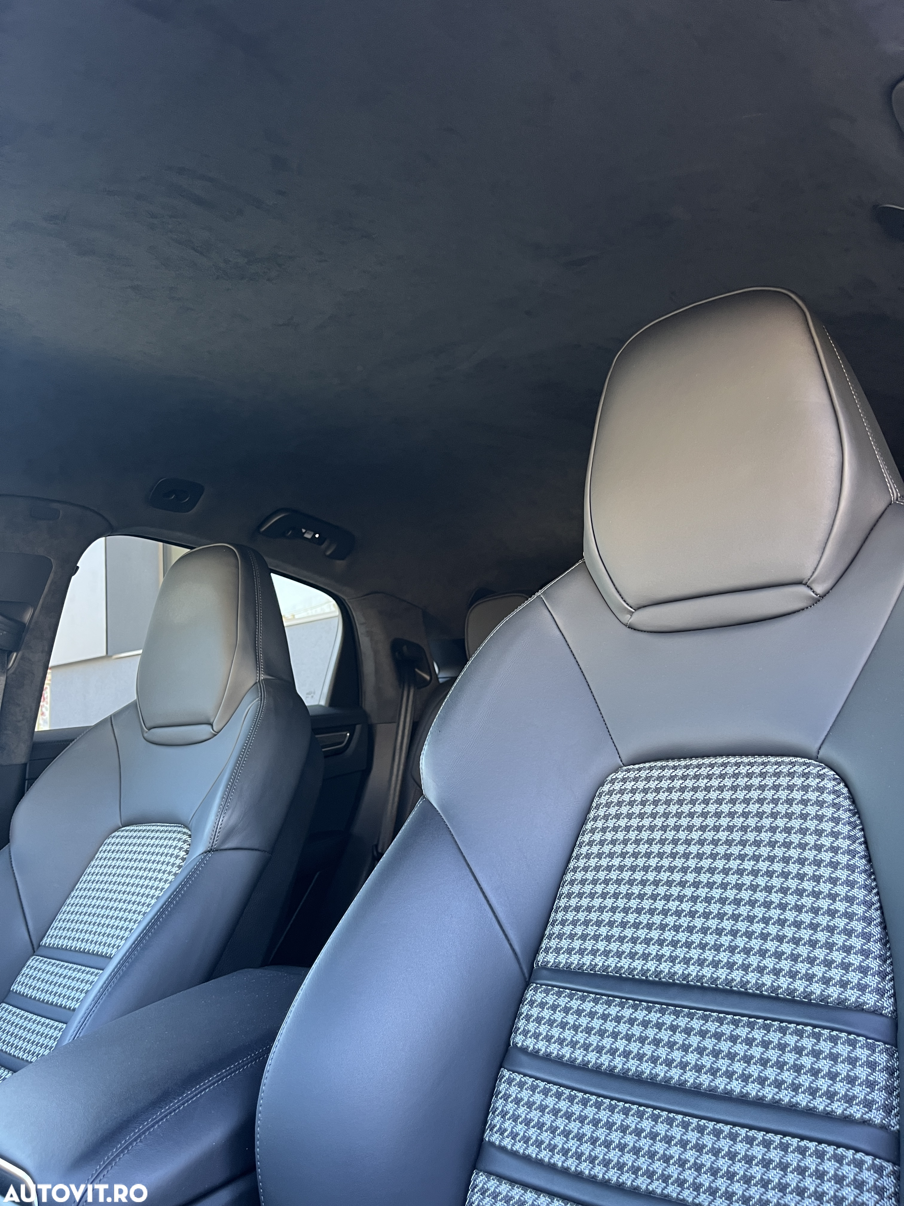 Porsche Cayenne Coupe E-Hybrid Tiptronic S - 26