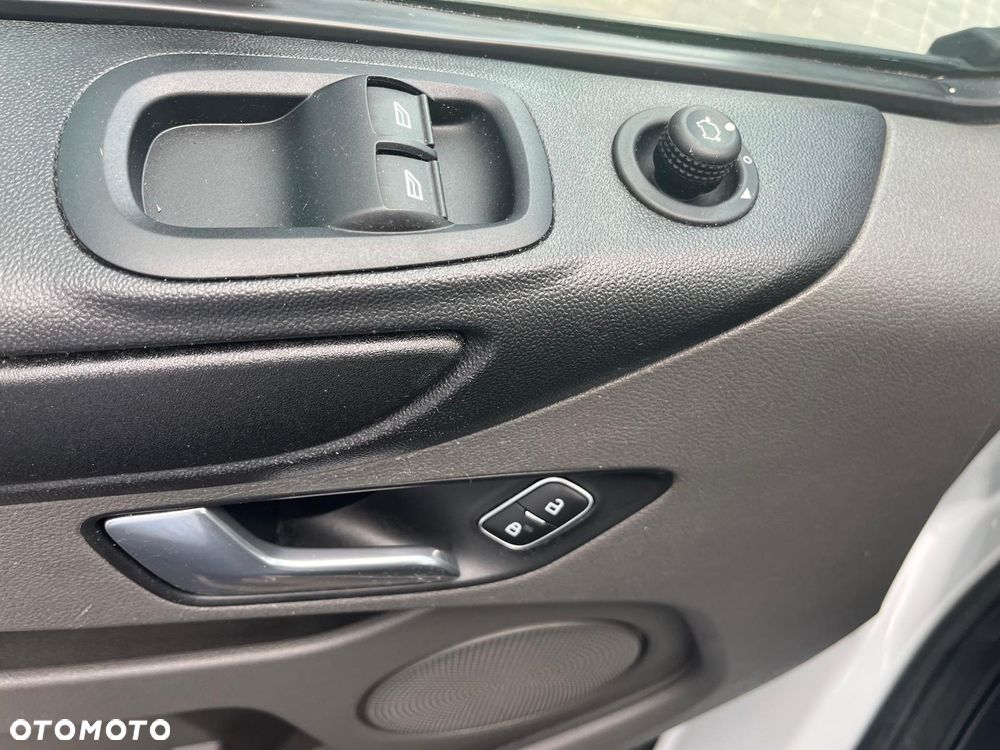 Ford Transit Custom Kombi 320 L2H1 Trend - 16
