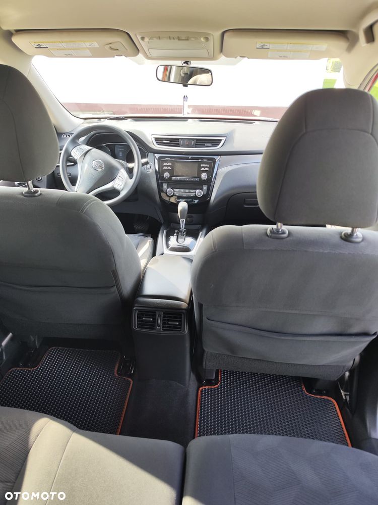 Nissan Rogue - 14