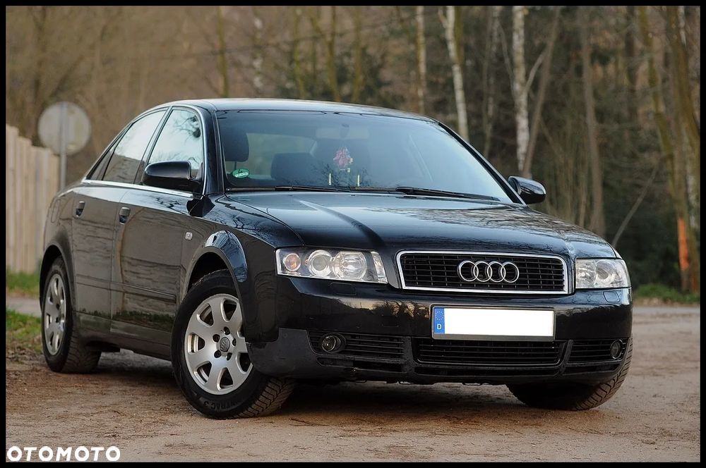 Audi A4 Limousine - 14