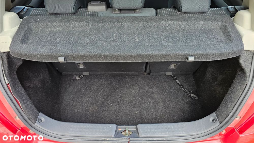 Suzuki Swift 1.3 Comfort - 25