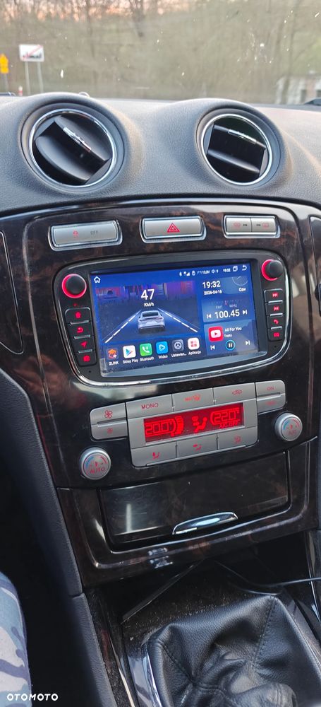 Ford Mondeo 2.0 TDCi Ghia - 13