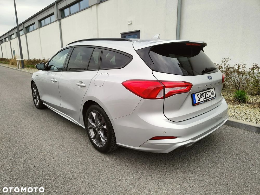 Ford Focus 1.5 EcoBoost Start-Stopp-System ST-LINE X - 6