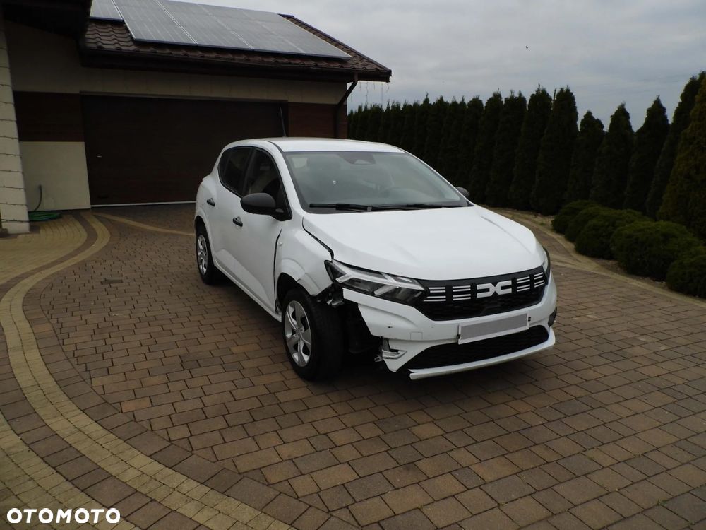 Dacia Sandero - 3