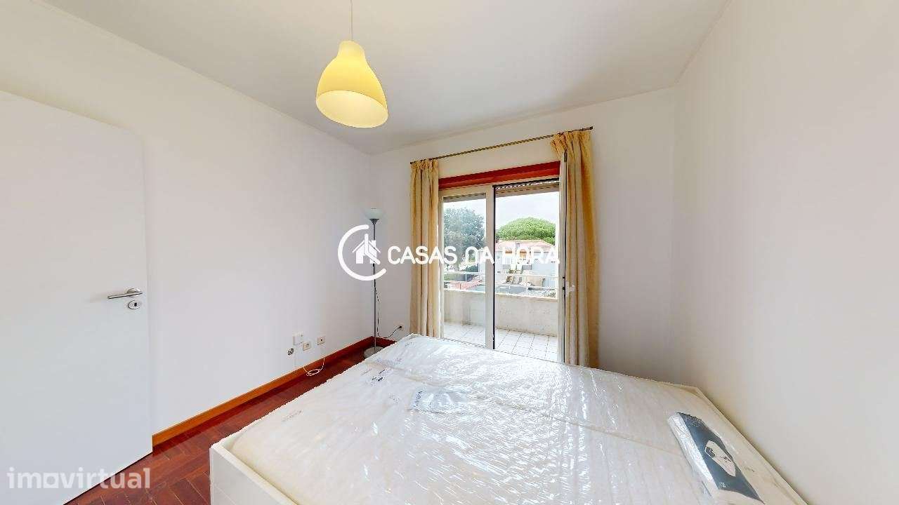 Quarto com Varanda Privativa - ao Hotel Axis | Hospital São João - Grande imagem: 5/11