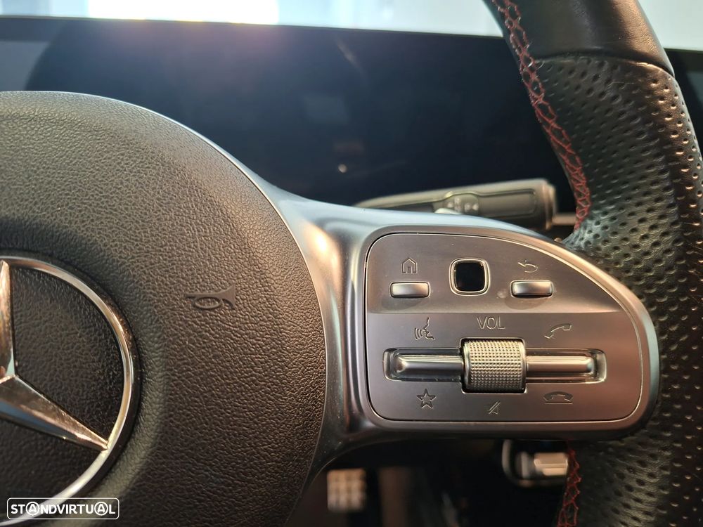 Mercedes-Benz CLA 250 e AMG Line - 13