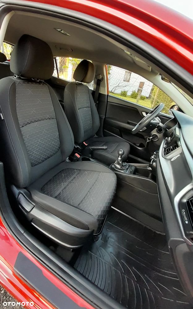 Kia Rio - 14