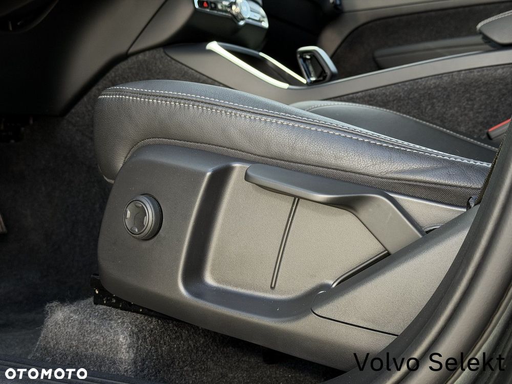 Volvo XC 40 - 18