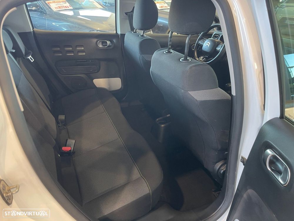 Citroën C3 1.2 PureTech Shine - 22