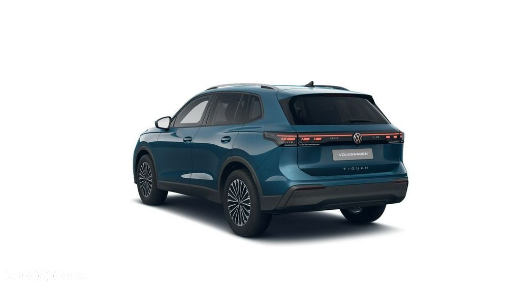 Volkswagen Tiguan - 4
