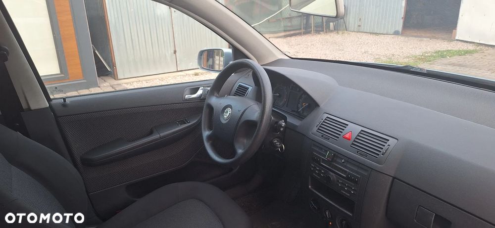 Skoda Fabia 1.4 16V Elegance - 13