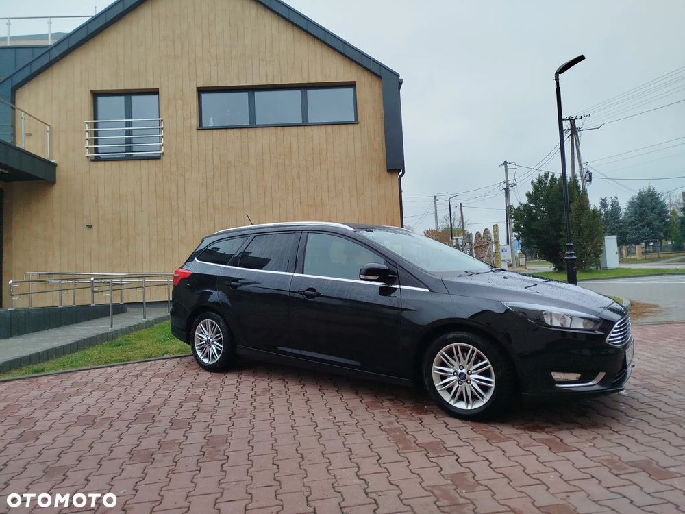 Ford Focus 1.5 EcoBoost Titanium - 3