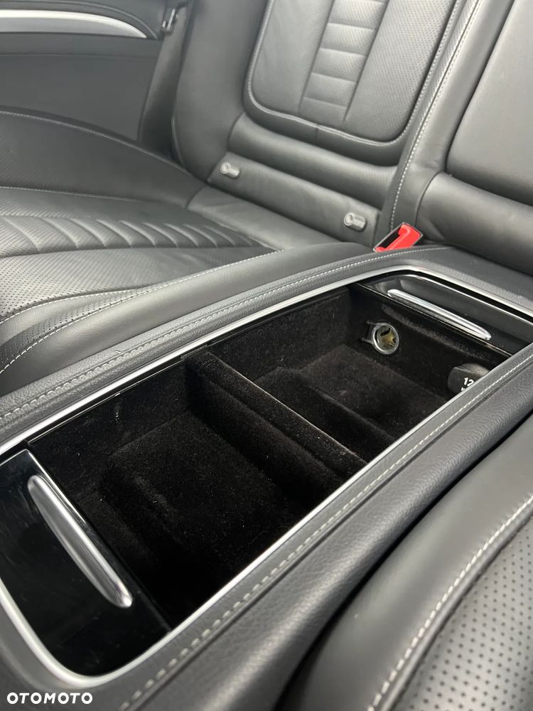 Mercedes-Benz Klasa S 500 Coupe 4-Matic 7G-TRONIC - 27