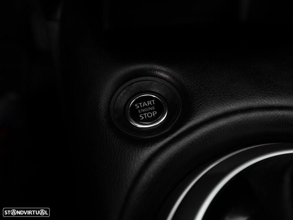 Nissan Juke 1.0 DIG-T N-Connecta DCT - 16