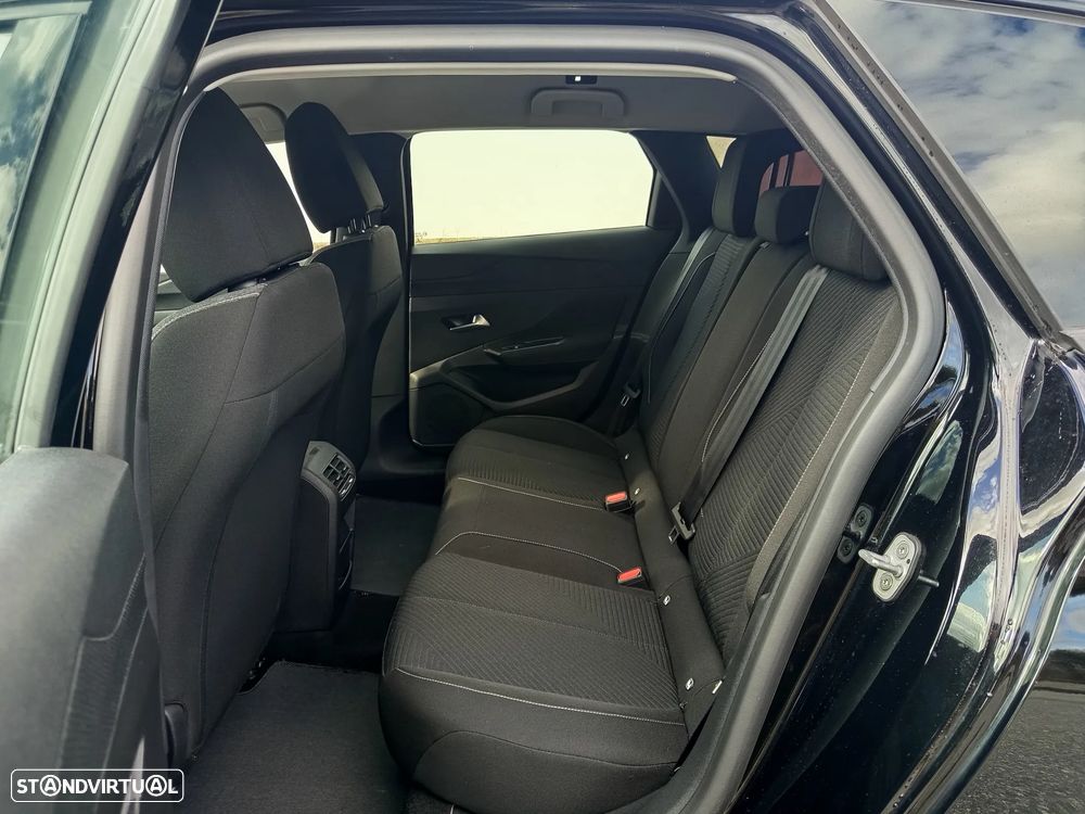 Peugeot 308 SW - 12