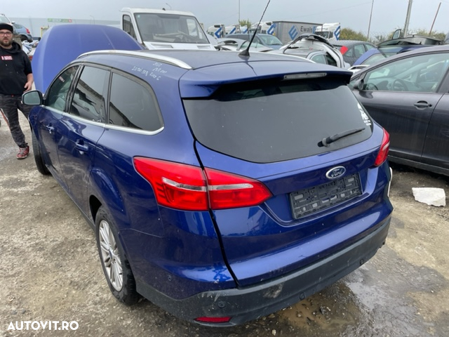 Dezmembrez Ford Focus 2017 - 11