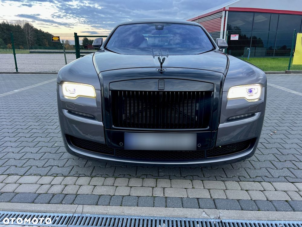 Rolls-Royce Ghost EWB - 40
