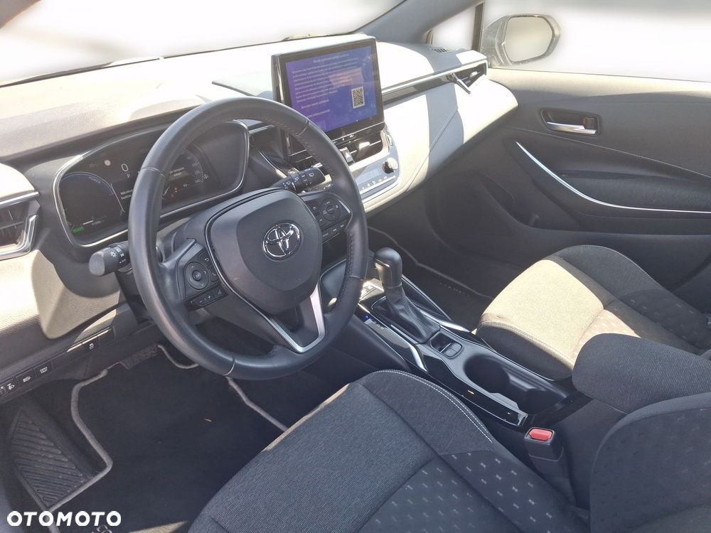 Toyota Corolla 1.8 Hybrid Comfort - 10