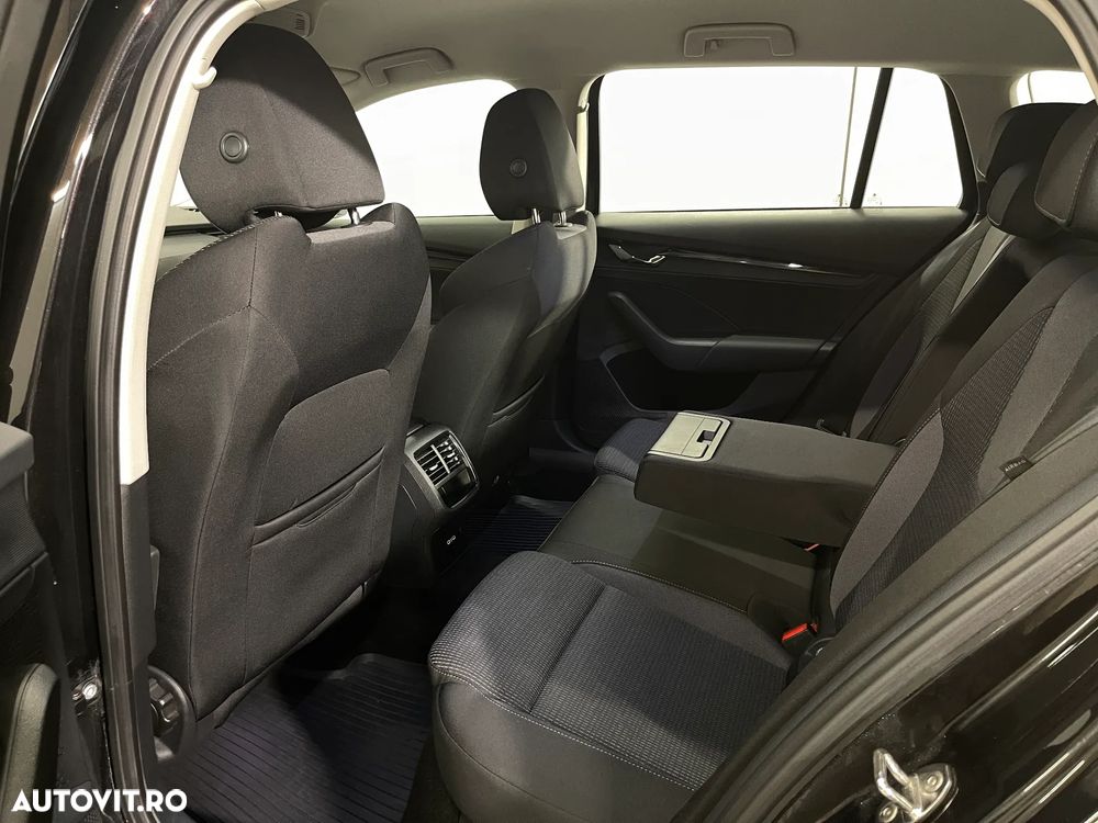 Skoda Octavia 1.5 TSI DSG Mild Hybrid Ambition - 12