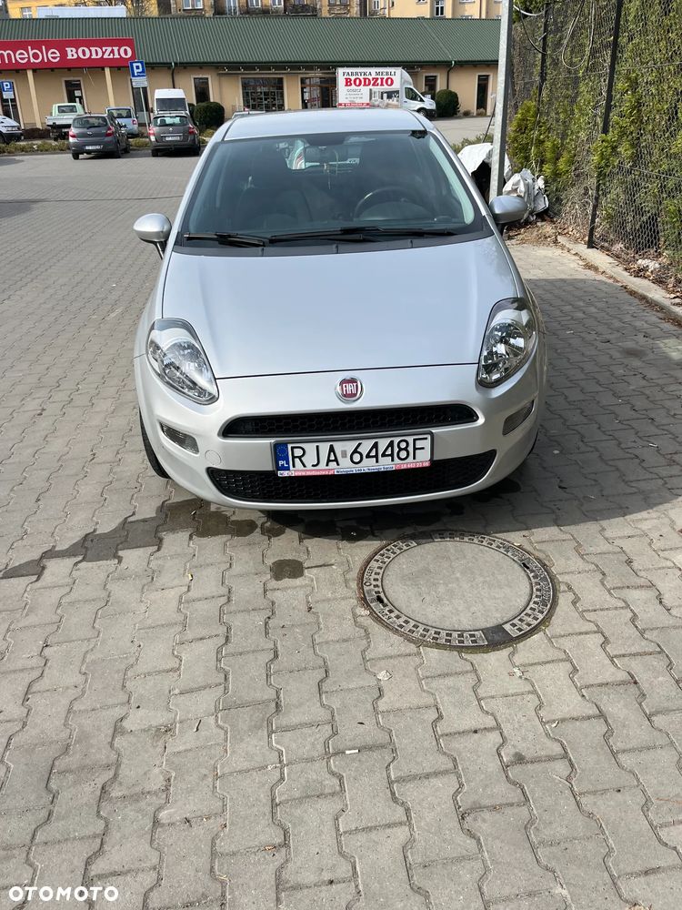 Fiat Punto 1.4 Young - 11