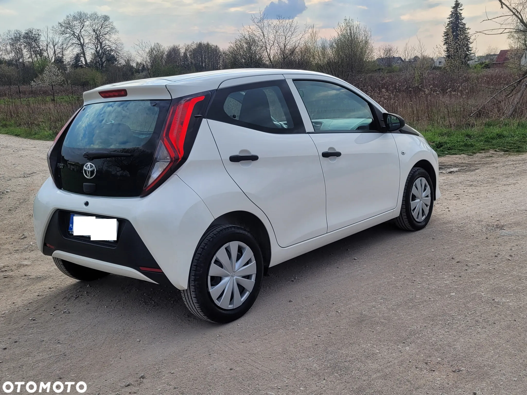 Toyota Aygo 1.0 VVT-i Color Edition - 4