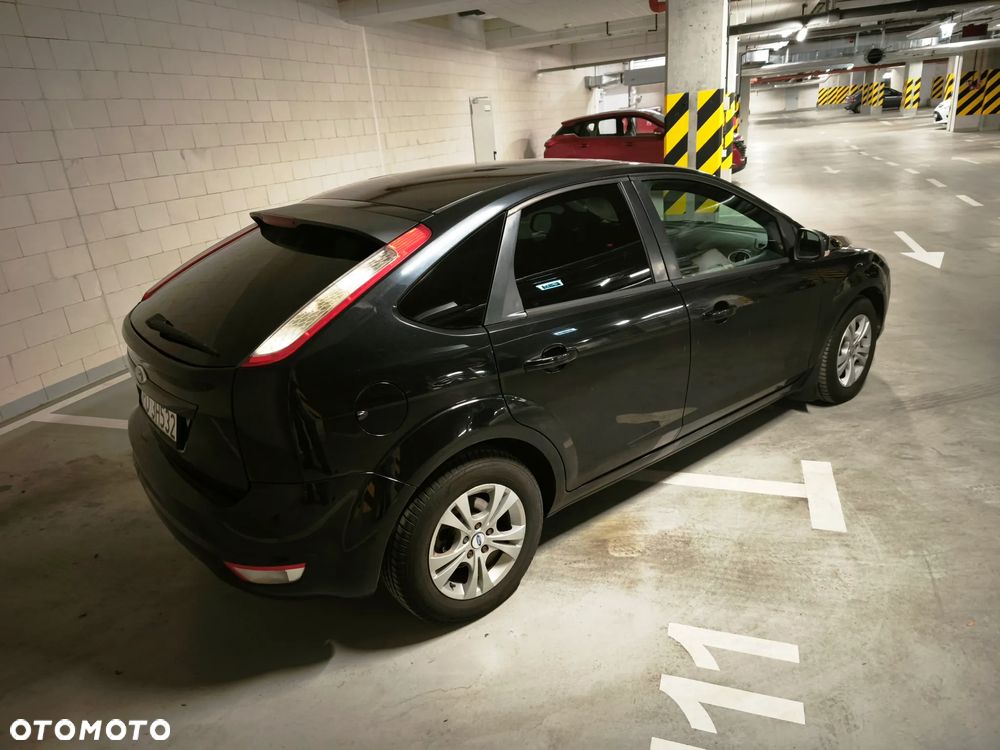 Ford Focus 1.6 16V Connection - 6