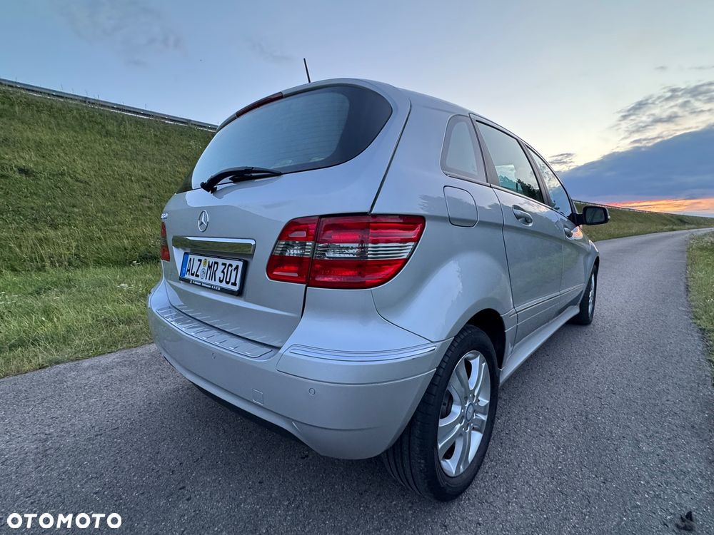 Mercedes-Benz Klasa B 180 - 3