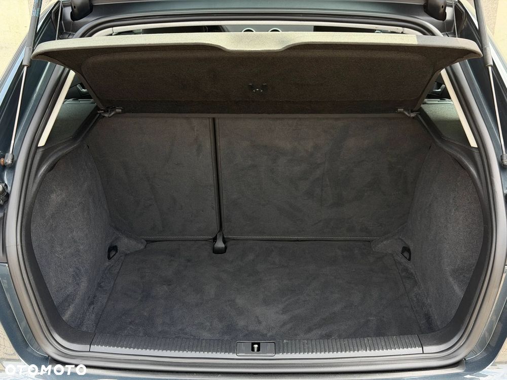 Audi A3 Sportback 1.6 Attraction - 37