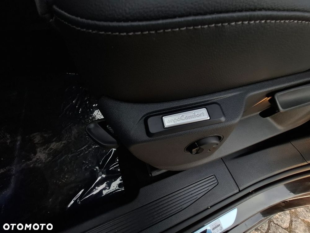 Volkswagen Caddy Maxi 2.0 TDI Style DSG - 15