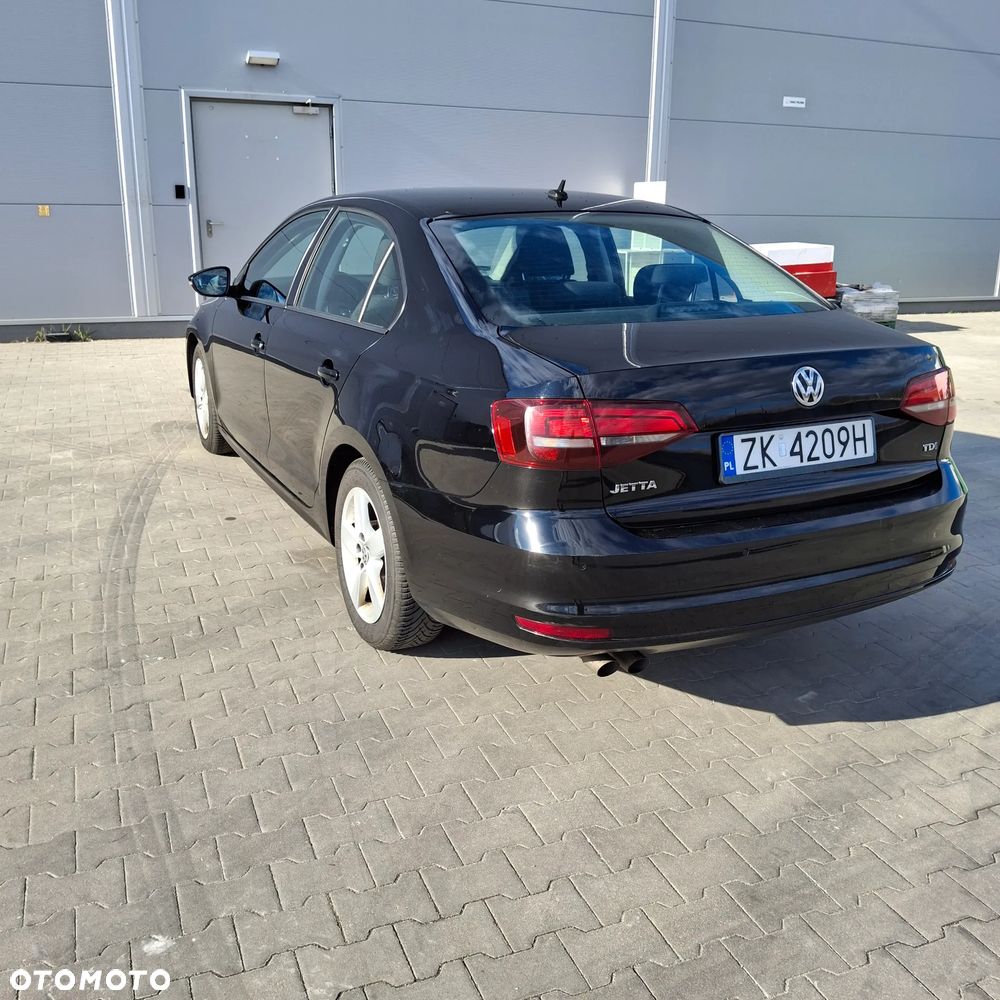 Volkswagen Jetta 2.0 TDI DPF BMT Comfortline - 14