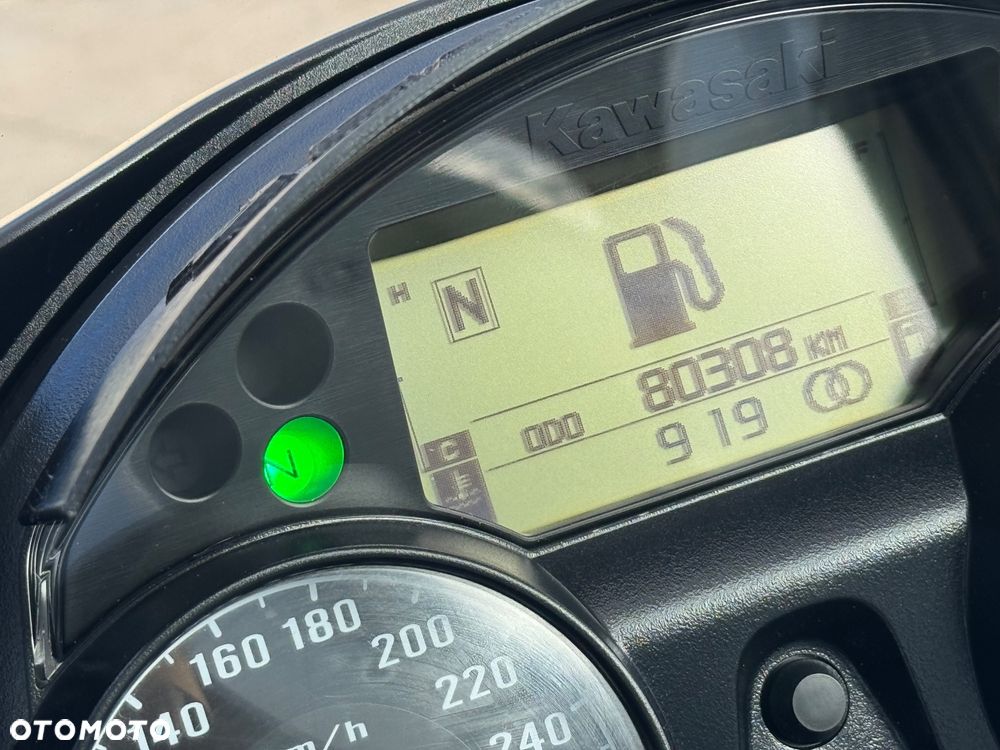 Kawasaki GTR - 19