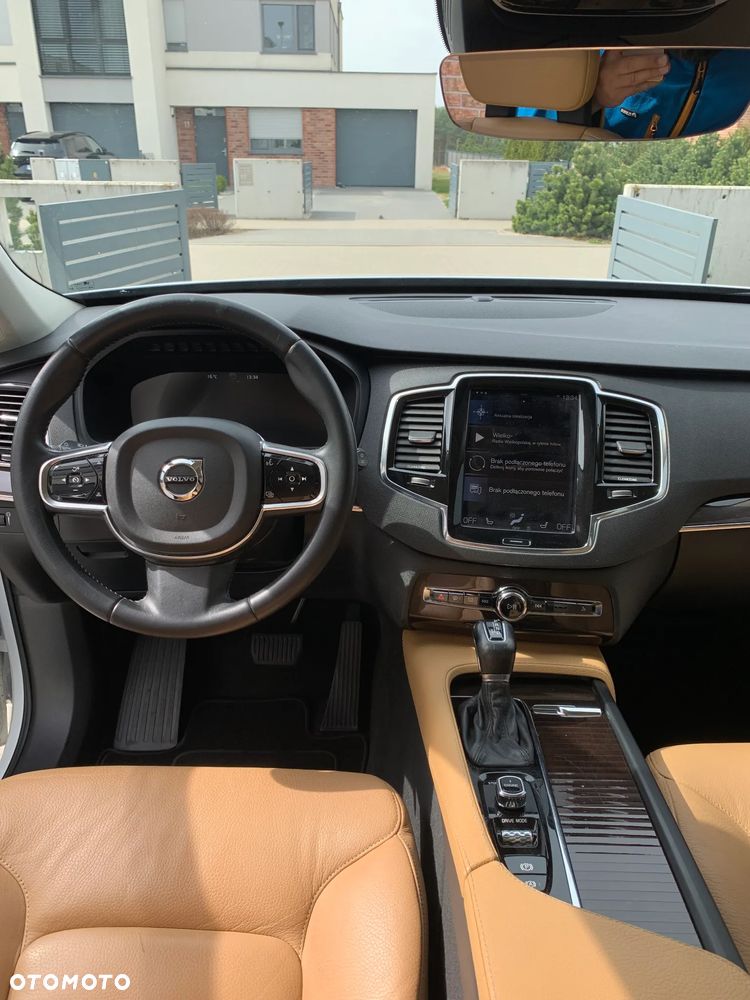 Volvo XC 90 T6 AWD Geartronic Momentum - 10