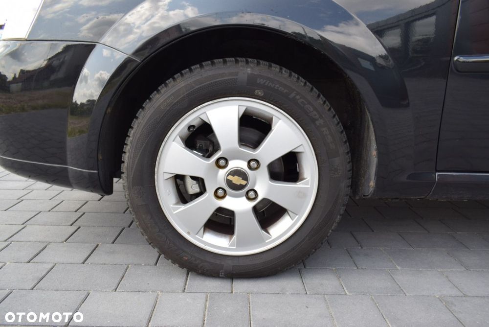 Chevrolet Nubira - 27