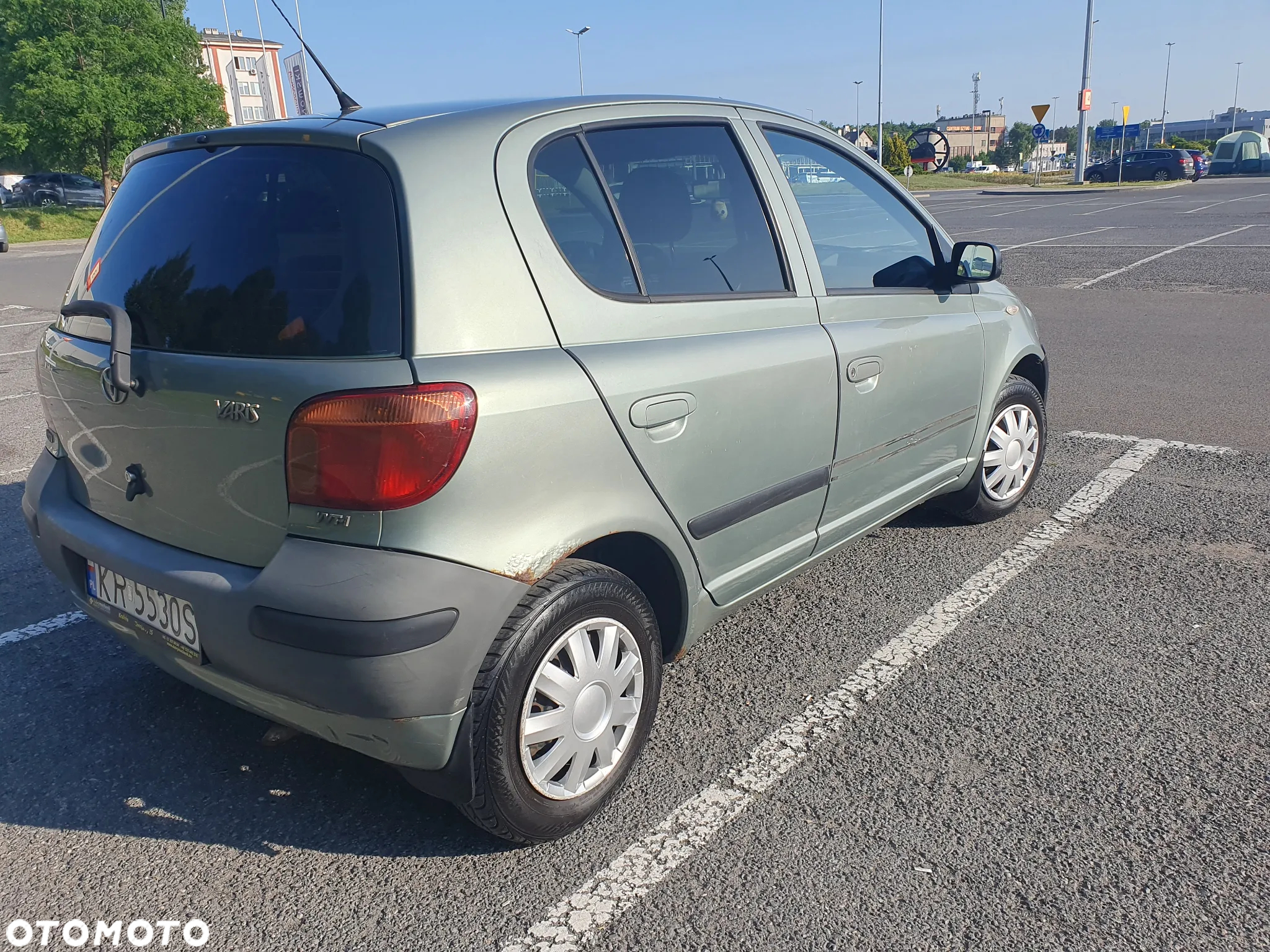 Toyota Yaris 1.0 Base - 16