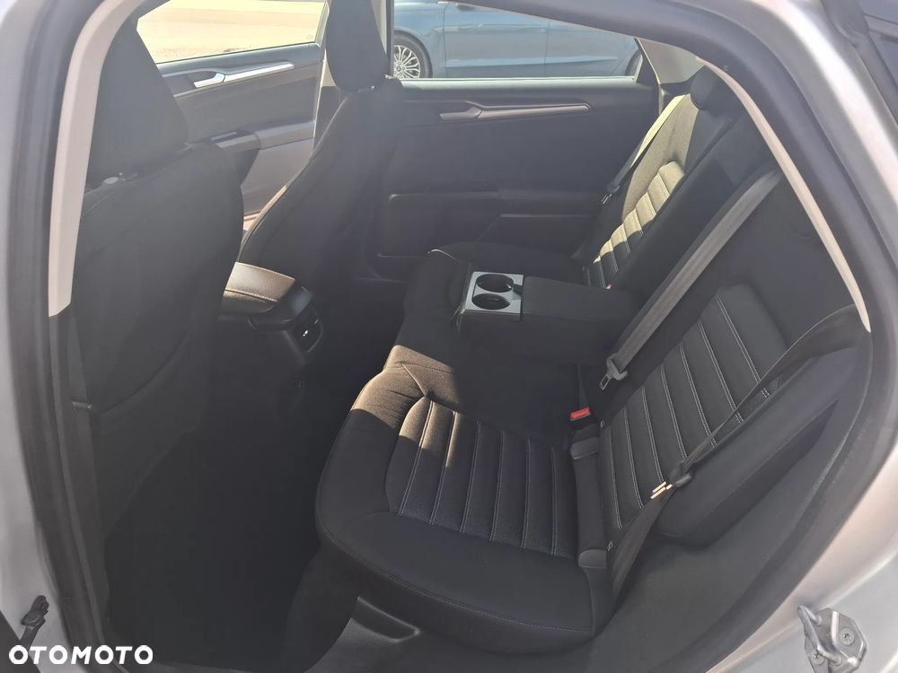 Ford Mondeo 2.0 EcoBlue Trend - 4