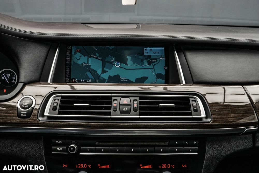 BMW Seria 7 730d - 25
