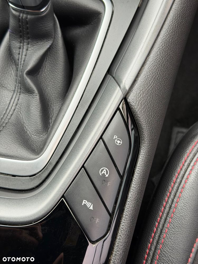 Ford Mondeo 2.0 TDCi STart-Stopp PowerShift-Aut ST-Line - 27