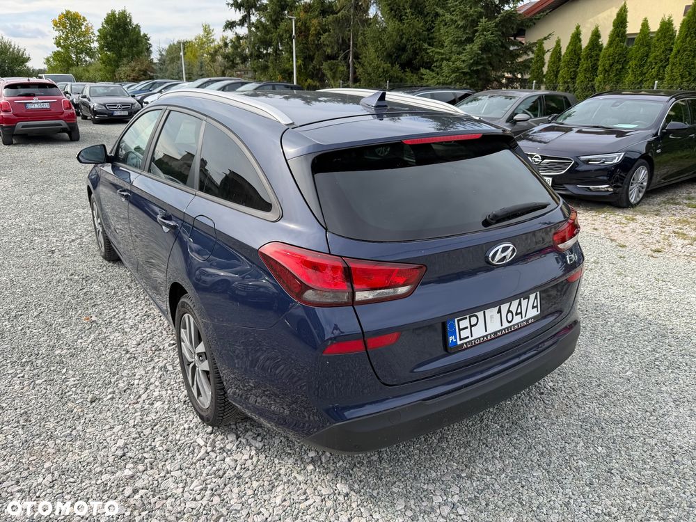 Hyundai i30 1.6 CRDI DCT Trend - 5