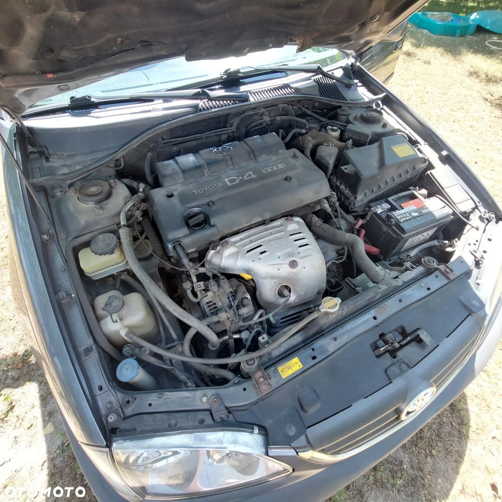 Toyota Avensis 2.0 VVT-i Sol - 15