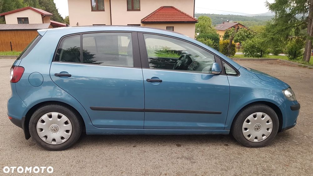 Volkswagen Golf 1.6 Trendline - 4