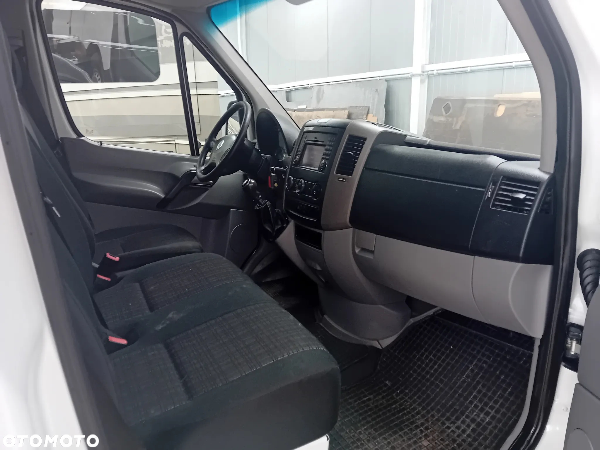 Volkswagen Crafter - 16